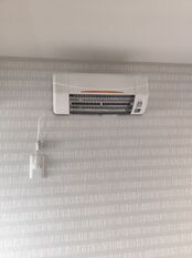 １Ｆ洗面脱衣所　涼風暖房機