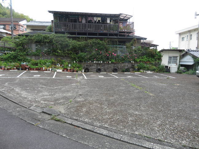 山下町駐車場　（延岡市　山下町）