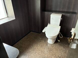 広々としたトイレ