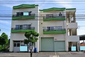 工藤マンション1F貸事務所（延岡市　大武町）