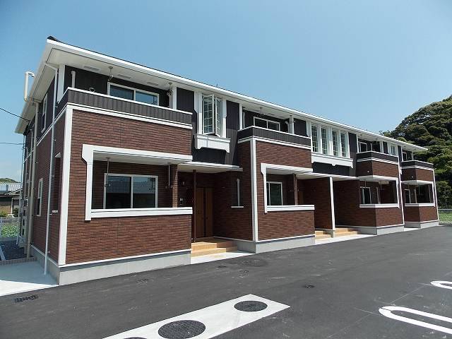 サラブレッドⅢ　（門川町　大字加草）＜2DK>103号室