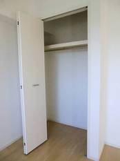 洋室クローゼット