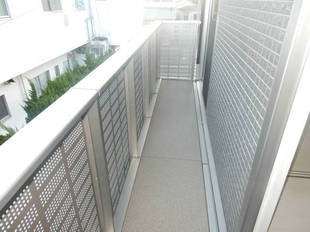 2階部屋バルコニー