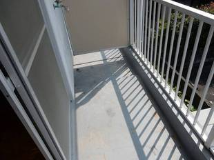 ベランダ（洗濯機置き場）