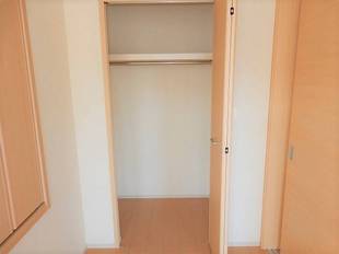 洋室（南側）収納