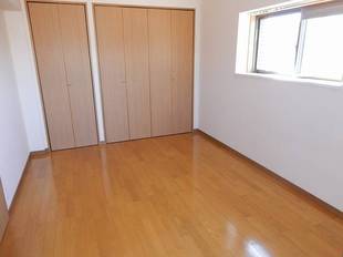 北側洋室【６帖】