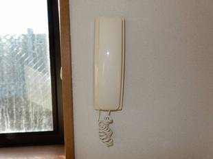 インターフォン