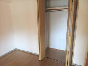 洋室収納（中部屋）