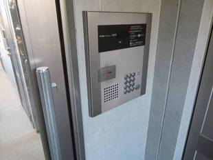 オートロック完備