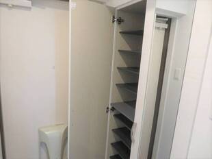 シューズボックス