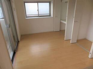 洋室（バルコニー側）