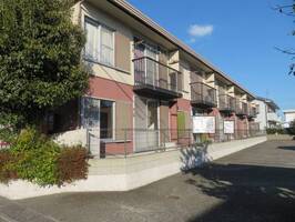 シュンメイコーポ (延岡市 惣領町)<2DK>