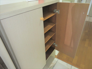 シューズボックス