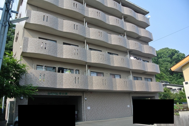  パークフロント桜小路（延岡市　桜小路）＜4DK・東側＞