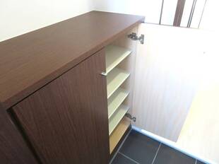 シューズボックス