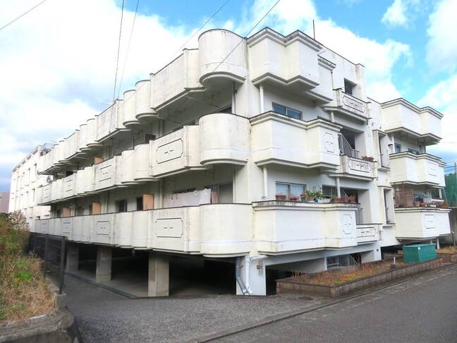 本小路レジデンス（延岡市　本小路）