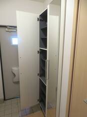 シューズボックス