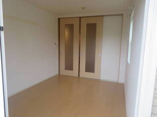 洋室６.０（南側）