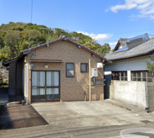 稲葉崎城戸貸家　（延岡市　稲葉崎町）＜2LDK＞