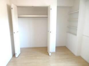 6.4帖洋室クローゼット