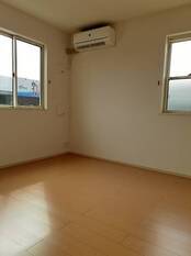 洋室（バルコニー側）