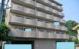 パークフロント桜小路 （延岡市　桜小路）＜3LDK>