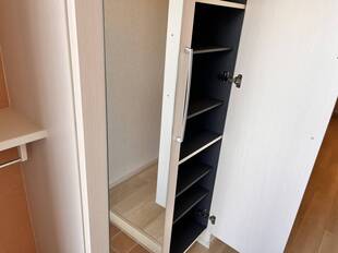 シューズボックス