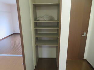 廊下収納