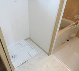 洗濯機置き場