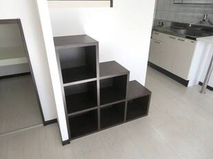 ロフト階段収納