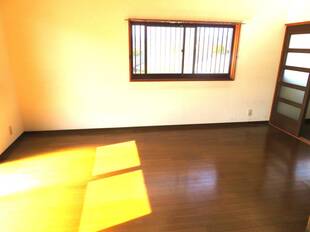 洋室（和室から）