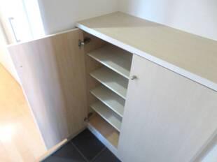 シューズボックス