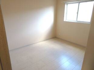 洋室（南東側）