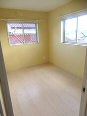 洋室（南西側）