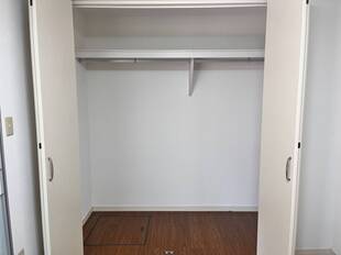 洋室 クローゼット