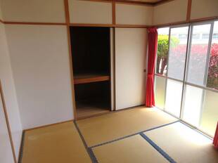 和室6帖収納
