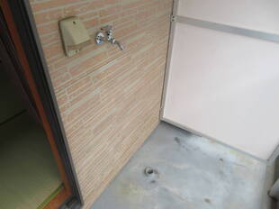 洗濯機置場（バルコニー）