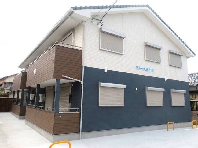 ブルースカイⅢ（延岡市　緑ヶ丘）