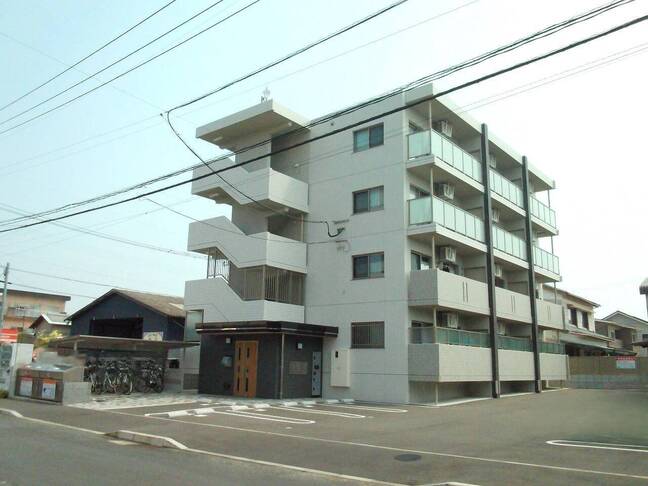 ALBA　船頭町　（延岡市　日の出）＜1LDK＞