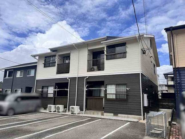 レオプレイス出北（延岡市　出北）