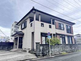 春日町貸家（延岡市　春日町）＜2階・2LDK＞