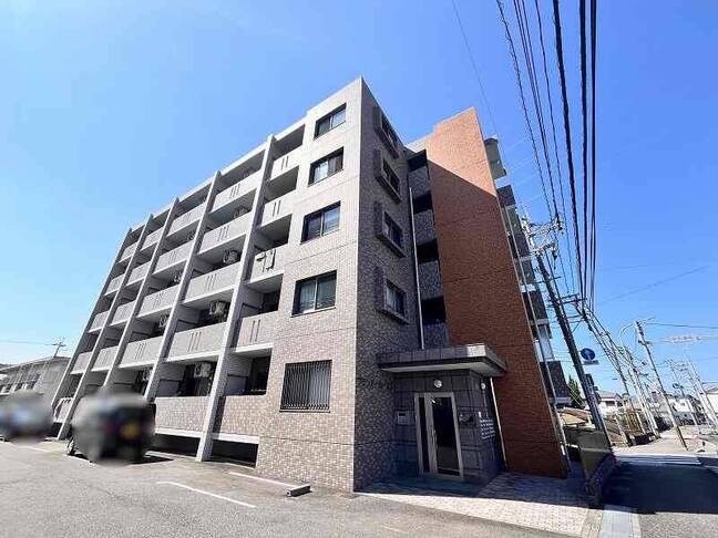 プランドール・フジ（延岡市　桜園町）＜1R+ロフト＞105号室