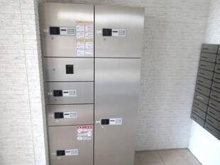 宅配ボックス