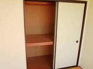 和室4.5帖収納