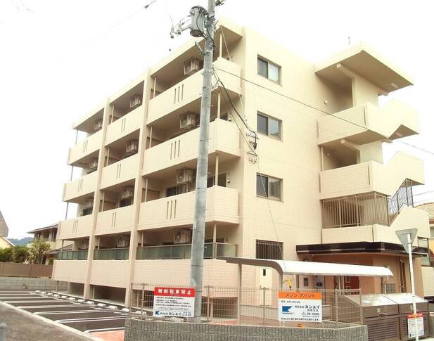 メゾン　アバント（延岡市　北一ケ岡）＜2LDK＞