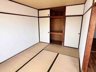 和室（バルコニー側）