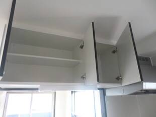 キッチン上の棚