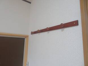 玄関洋服掛け