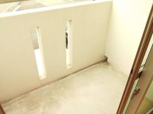 サービスバルコニー