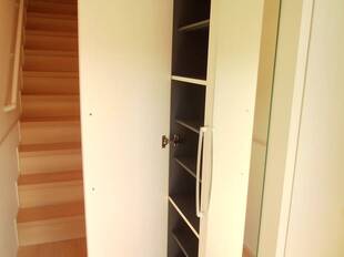 シューズボックス